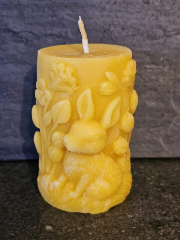 Osterkerze Hase sitzend 95 mm x 60 mm