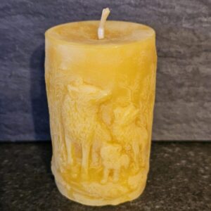 Stumpenkerze-Wölfe 80 mm x 50 mm