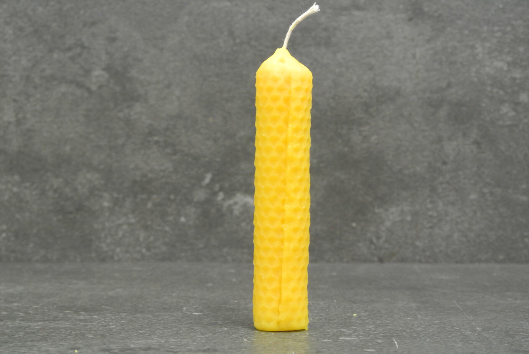 Waben-Stumpenkerze 120 mm x 20 mm